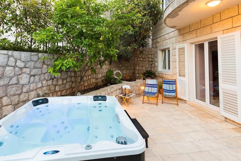 Apartment Barbara With Private Pool دوبروفينك الغرفة الصورة